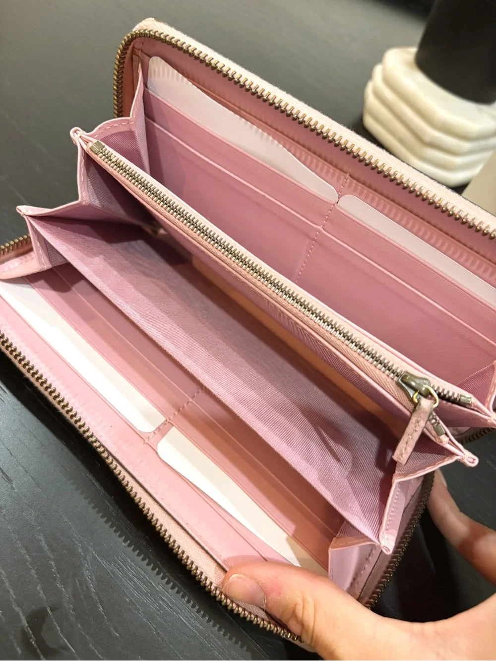 Gucci GG Supreme Monogram Strawberry Zip Around Wallet Light Pink